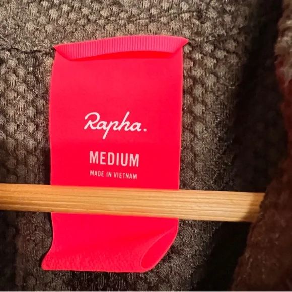 New Rapha Brevet Insulated Gilet Vest - Picture 7 of 7